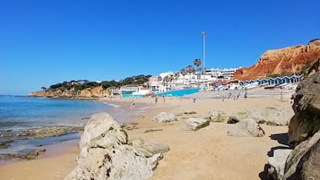 Ubicación cercana a la playa