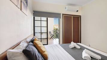 1 bedroom, iron/ironing board, free WiFi, bed sheets