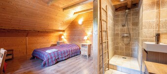 Apartamento 'Le Chamois' con terraza compartida, balcón y Wi-Fi