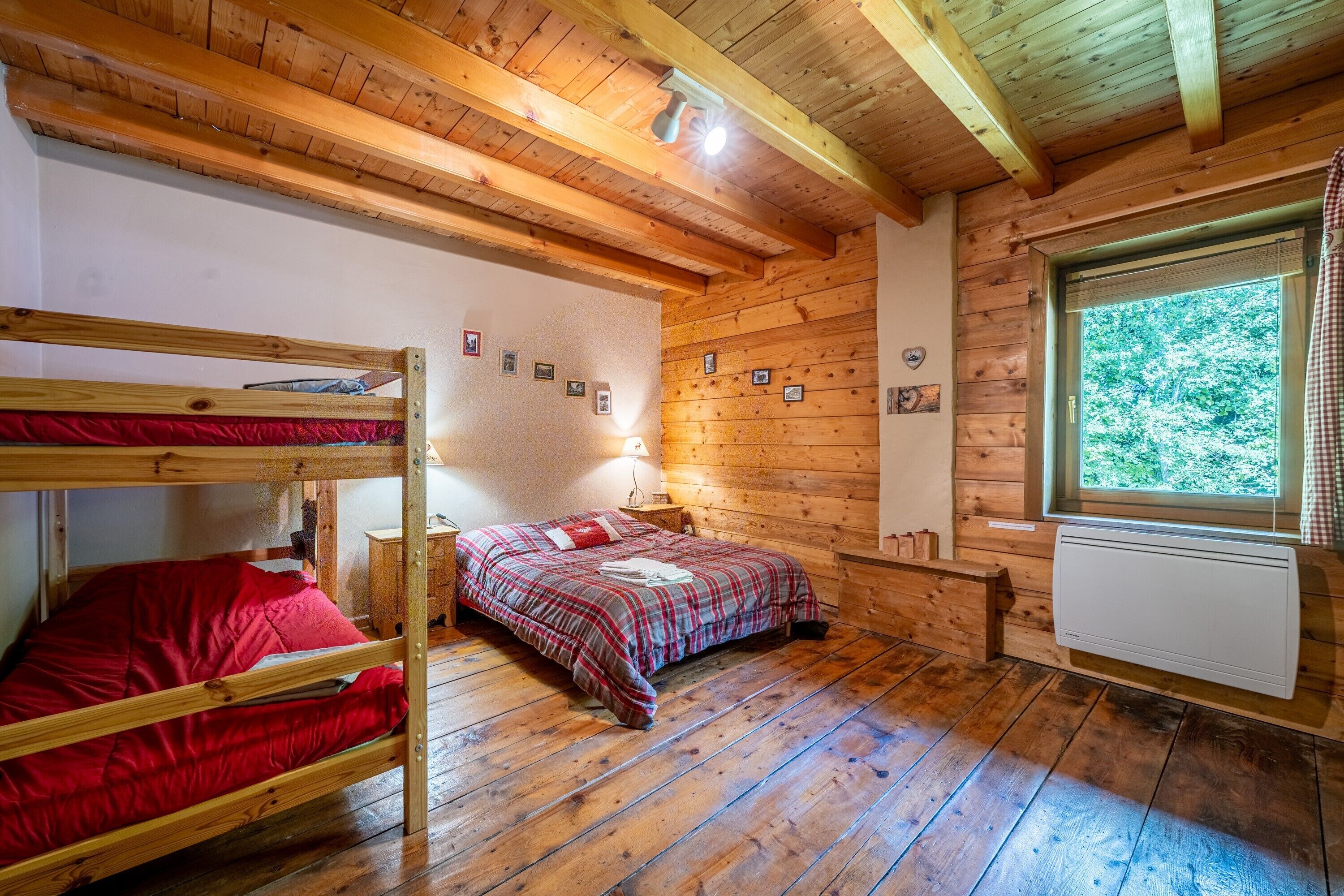 7 camere, ferro/asse da stiro, Wi-Fi gratuito, lenzuola