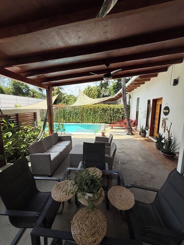 El Tunco Villa OYA no 2 with private pool