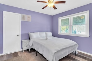 3 bedrooms, iron/ironing board, free WiFi, bed sheets - Charming 3-bedroom house with WiFi, AC in serene Linglestown (Linglestown)
