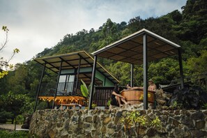 Property grounds - 2 Charming private cabins in lovely Jericó steps from town (Jericó)