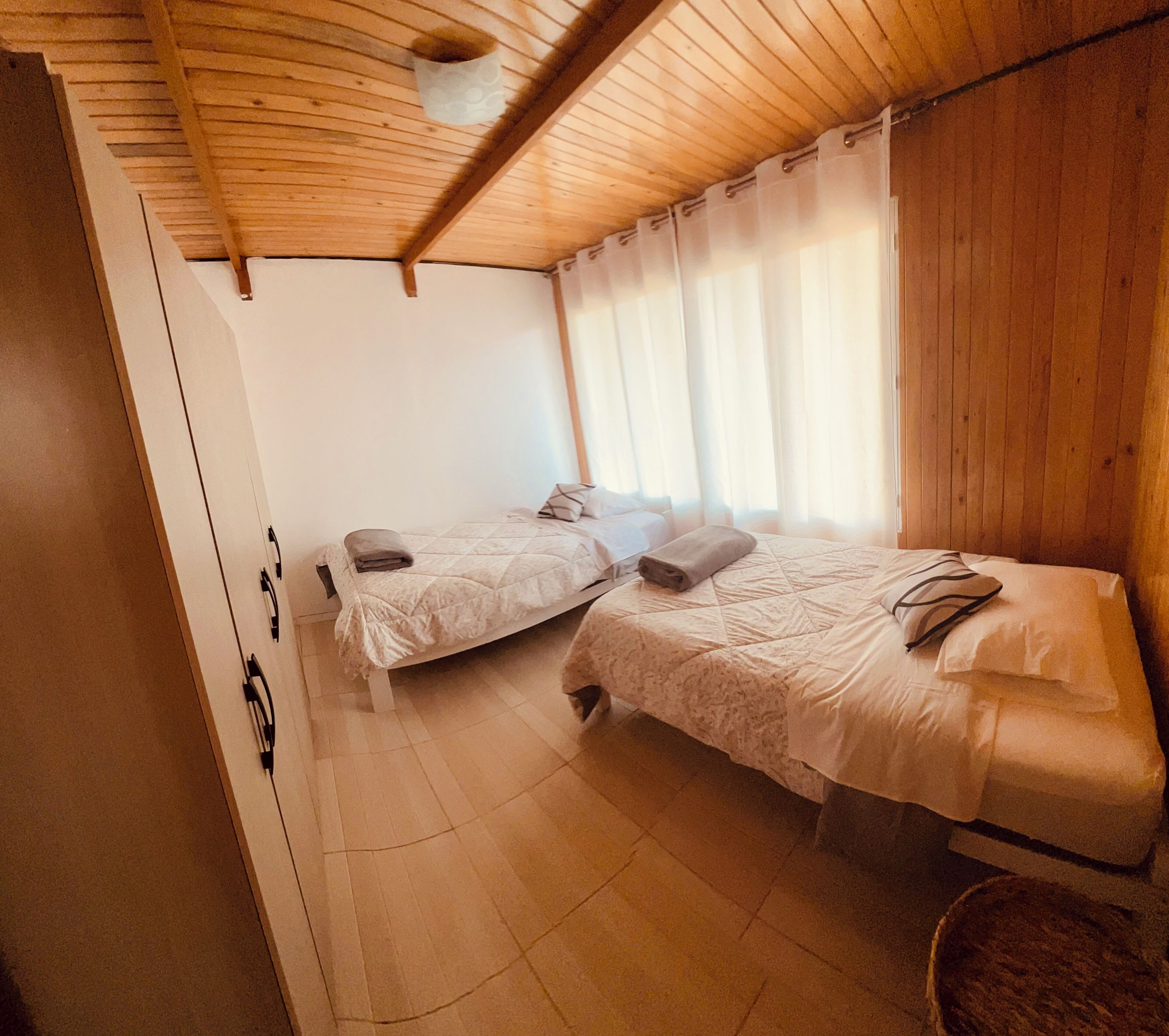 3 間睡房、Wi-Fi、床單