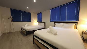 Apartment | 3 bedrooms, free WiFi, bed sheets