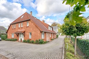 Exterior - Ferienwohnung Robbe - Holiday apartment Robbe in the heart of Timmendorfer Strand (Timmendorfer Strand)