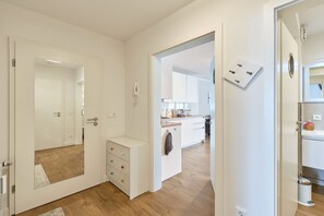 Unclassified image, 2 of 29, button