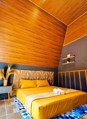 Chambre Double Deluxe, vue jardin | Bureau, espace de travail pour ordinateur portable