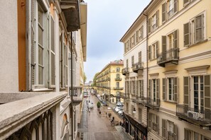 Balcony - Lagrange Turin Suite 09, exclusivity and unique frescoes (Torino)
