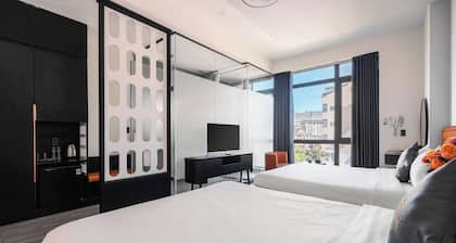 Greenview City Hotel