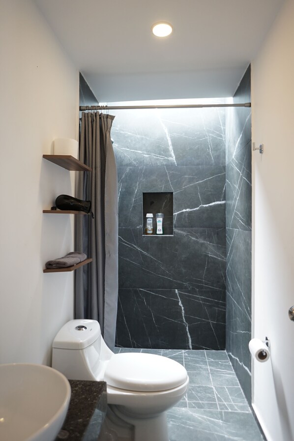 Bathroom - Lofts Arsénico (San Luis Potosi)