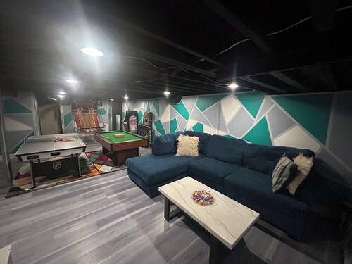 Enjoy Detroit’s Luxury Arcade Funhouse Getaway #2