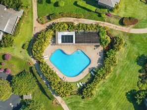 Outdoor pool - 2BD Breathtaking Ocean Views with AC & Pool-Wailea Ekolu 907 (Kihei)