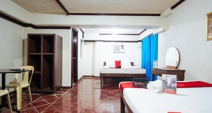Charming 1-bedroom home with WiFi, AC in beautiful Bacolod