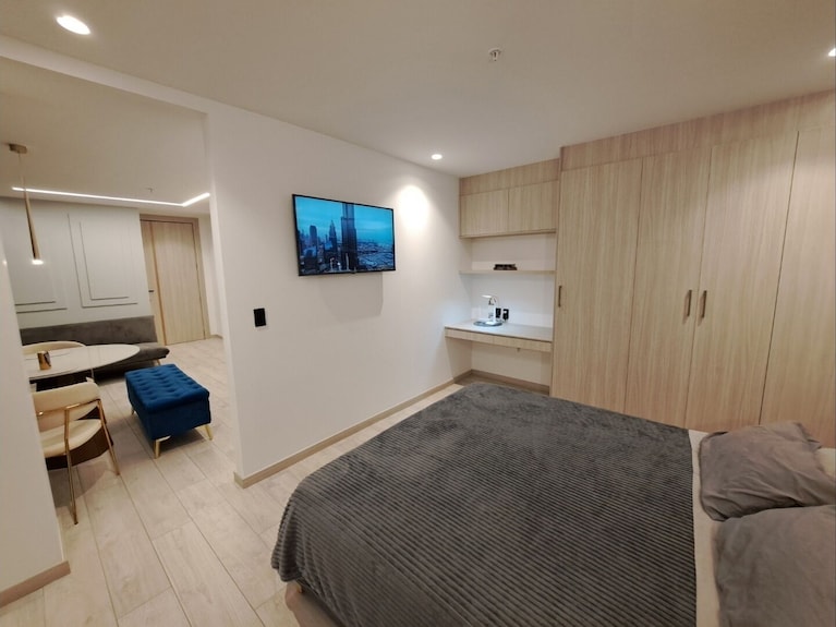 Luxury Penthouse Suite In La Carolina - Quito