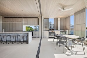 Luxe villa | Dineerruimte