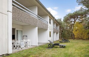 Outdoor dining - Beautiful apartment in Nexø with WiFi (Nexø)