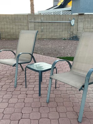 Property grounds - Charming fully remodeled  home with fenced pool in beautiful Peoria (Peoria)