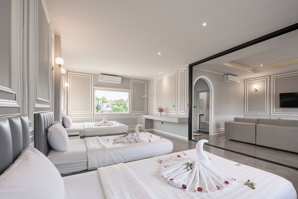 Suite | Free minibar, laptop workspace, soundproofing, free WiFi - Grandbangsaray (Sattahip)