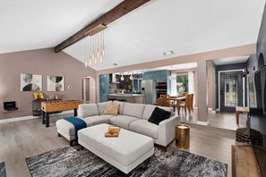 Comfort-Haus, Balkon, Gartenblick | Wohnbereich