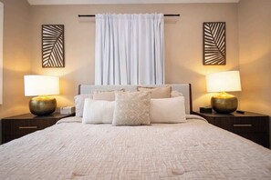 2 slaapkamers, een strijkplank/strijkijzer, gratis wifi, beddengoed