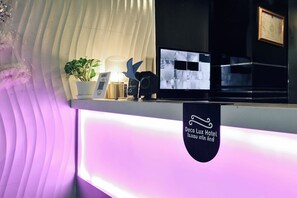 Lobby - Deco Lux Hotel (Bangkok)