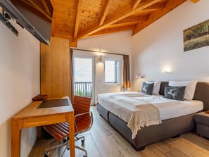 3 habitaciones y acceso a internet 