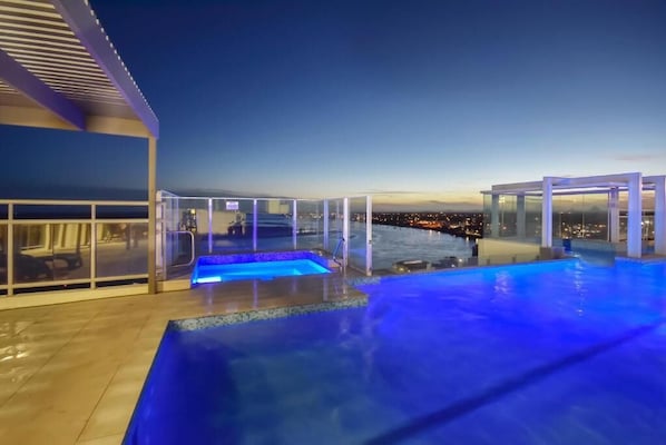 Apartment, 3 Bedrooms | Terrace/patio