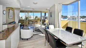 Apartment, 3 Bedrooms | Living area | 43-inch Smart TV with digital channels, DVD player, iPod dock