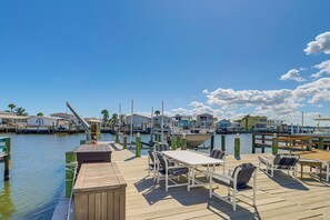 Outdoor dining - Luxury Nettles Island Home w/ Large Deck! (Jensen Beach)