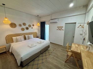 Comfort Double Room | Free WiFi, bed sheets - Charm Hostel at Jomtien (Pattaya)