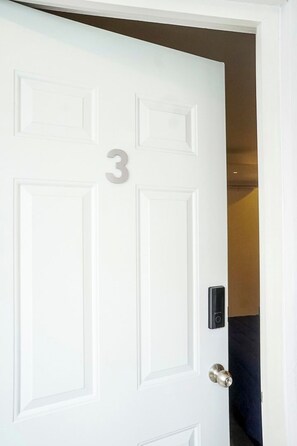 Unclassified image, 3 of 14, button - Charming Private Studio for Two, Invoicing (San Luis Potosí)
