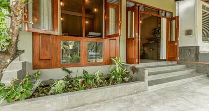 Serene 2-Bedroom Villa Retreat in Charming Ambalangoda