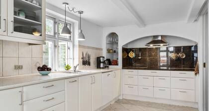 Nice home in Rønne with WiFi