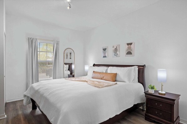 3 bedrooms, iron/ironing board, travel cot, WiFi