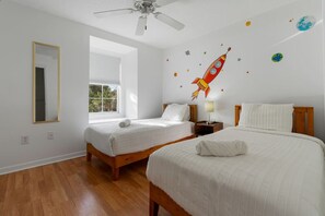 3 bedrooms, iron/ironing board, free WiFi - Cozy 3BDR House near Disney - AL (Kissimmee)