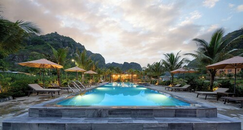 Chay Mountain Retreat Ninh Binh
