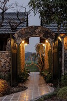 华丽双人房, 浴缸 | 客房景观