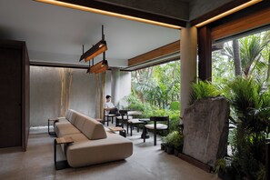 Sala de estar en el lobby