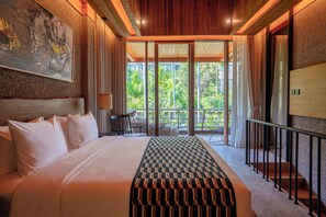 Executive Suite | Premium bedding, pillowtop beds, in-room safe, desk - The Kemilau Ubud (Ubud)