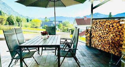 Apartment 'Ferienwohnung Panoramablick' with Mountain View, Private Terrace and Wi-Fi