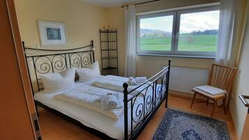 3 Schlafzimmer, Bügeleisen/Bügelbrett, kostenloses WLAN, Bettwäsche