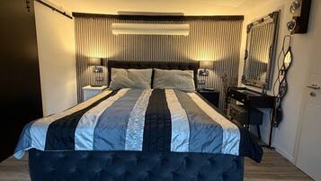 2 Schlafzimmer, Bügeleisen/Bügelbrett, kostenloses WLAN, Bettwäsche