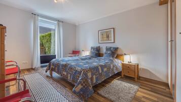 1 quarto, ferros/tábuas de passar roupa, Wi-Fi de cortesia