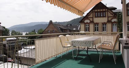 Cozy, Spacious Holiday Apartment with Large Balcony and Views of the Rhine and Castle