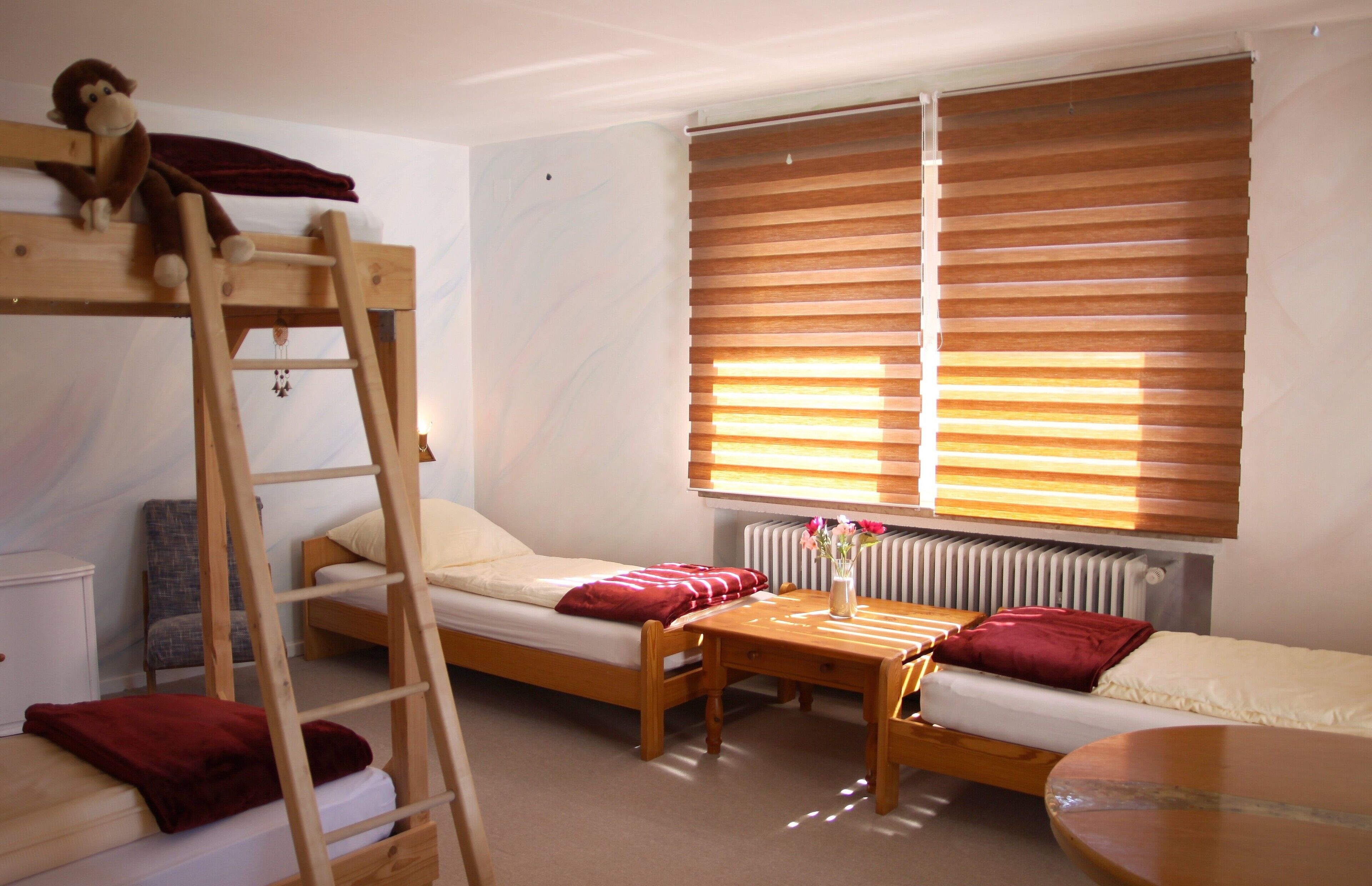 3 quartos, ferros/tábuas de passar roupa, Wi-Fi de cortesia