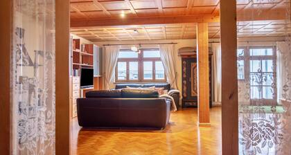 Ferienwohnung mit privater Sauna, Balkon und Wi-Fi