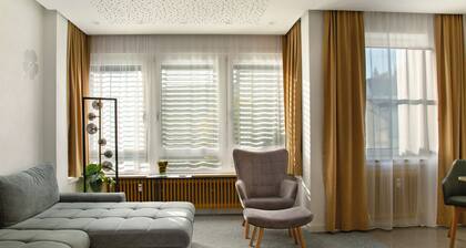 Ferienwohnung 'Modern Apartments Neuburg 1' mit Parkplatz und Wi-Fi