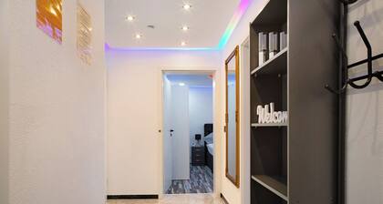 Ferienwohnung 'Modern Apartments Neuburg 3' mit Parkplatz, Balkon und Wi-Fi