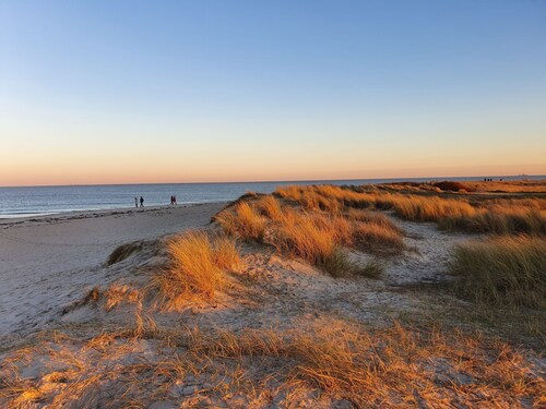 Ferienwohnung 25 Strandkorb, 50 Qm' mit Meerblick, Balkon und Wi-Fi